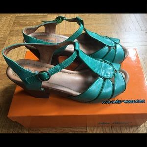 New Miz Mooz teal strappy platform sandals